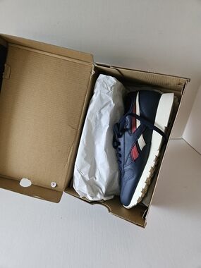 Reebok Men's Navy, Red & White Classic Runner Sneakers